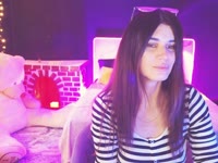 Hey there! My name is Emily ntmu. I am a sexy girl who loves good sex. I can give you a lot of pleasure while playing with my body NO NUDEI like my big MEN, but let