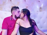 We are Sasha and Alan, a real couple with strong chemistry and confidence. We enjoy having fun, connecting with people, and creating a bold but relaxed atmosphere. Here you’ll find playfulness, attitude, and a couple who truly enjoys being together on camera.
If you like authentic couples with confidence and good energy, you’ll feel comfortable with us.