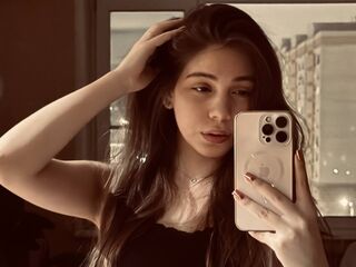 nude webcamgirl picture AlishiaCowlin