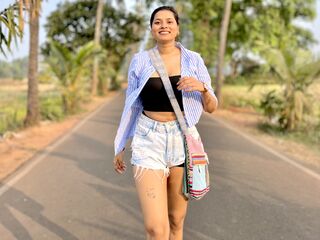 free live chatroom AnnaIver