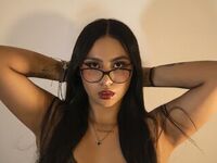 topless cam girl ChloeRiveiro