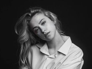 chat room sex webcam show GwynethHibbits