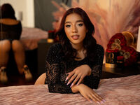 beautiful girl IvannaBrooks