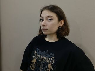 camgirl fingering pussy JackelineBatt