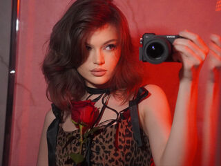 hot livecam LunaBruna