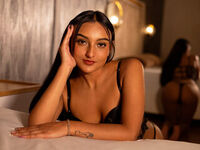 beautiful webcam girl MelodyBetancourt