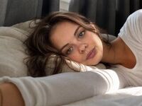sexcam IreneSoileau