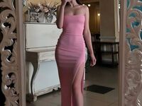 girl topless JinnyFox