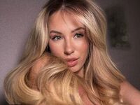 cam girl showing tits LeylaBlanc