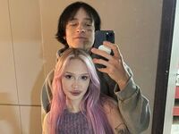 live cam couple PaulLili