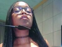 squirting girl webcam picture MissKarolina