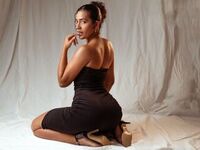 nude camgirl picture AhriaMiles