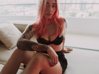 naughty camgirl picture AlessaLaurent
