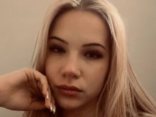 webcam babe chatroom AletaKunde