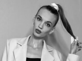 fingering camslut AlexaSunchez