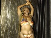 topless camgirl AloraWest