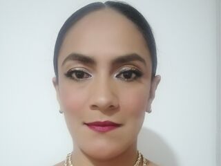 bedroom cam AntonellAdiosa