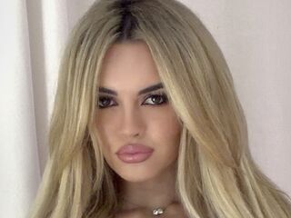 chat room picture ArabellaRosa