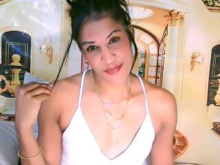 dirty cam show AzzyGreene