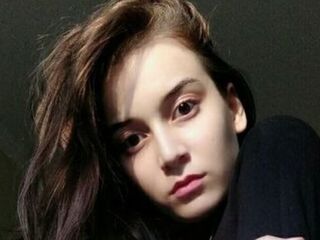 nude gamgirl BethelQuiette