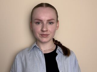 cam girl livecam BettyannGrenon