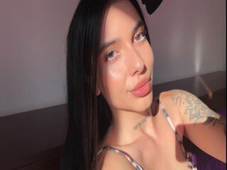 cam girl playing with vibrator BiancaMar