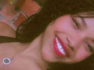 camgirl webcam sex pic BrianaMarin
