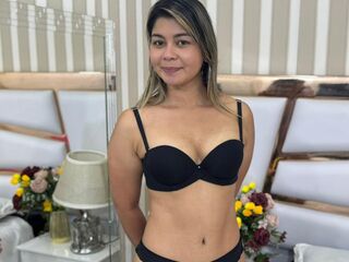 adult cam show CarlyJoness