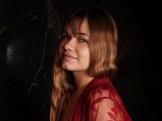 cam slut video chat CharlotBlonde