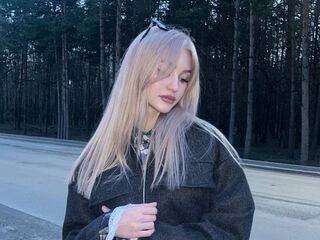 beautiful camgirl ClarineTimson