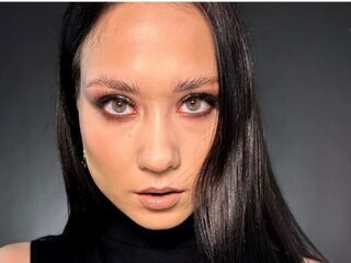 chat room live show ColbyMccrum