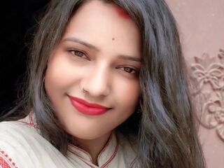 naked cam girl masturbating CuteSimraan