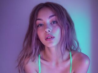 shower live cam DominicaAtom