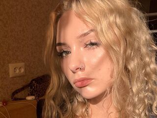 kinky webcam model EliseHulvey