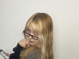 erotic cam video EloiseGow