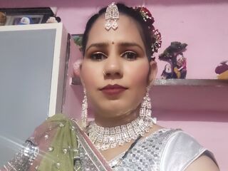 naked cam live EmiliaDiva