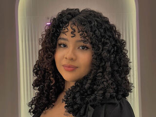 fingering girl webcam picture EmilyJey