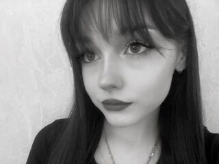 shower EvelynnCaillouet