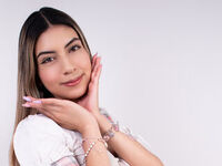 camslut fingering shaved pussy GaviRamirez