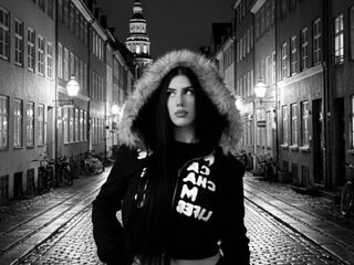 cam girl fingering pussy HazelHayese