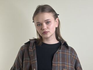 fingering webcamgirl HeikeGraciano