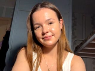 naughty cam girl HollyCathrin