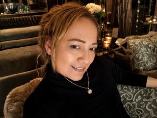 sexcam online IrishFaster