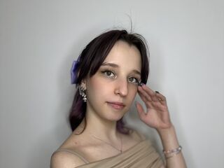 camslut masturbating IvyLewis
