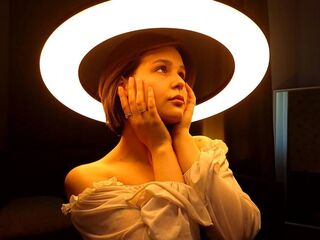 nude webcam girl photo JoslynDelmolino