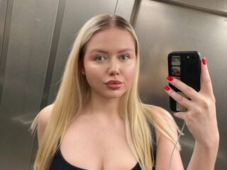 naked webcam girl photo JuliaRupert