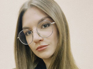 camgirl masturbating with sex toy KaraTribley