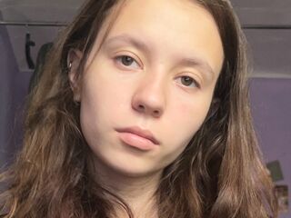 camgirl chat room KateCanno