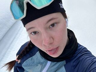 shaved pussy web cam KatieLinda