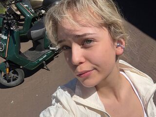 cam chatroom KeilaTouchton